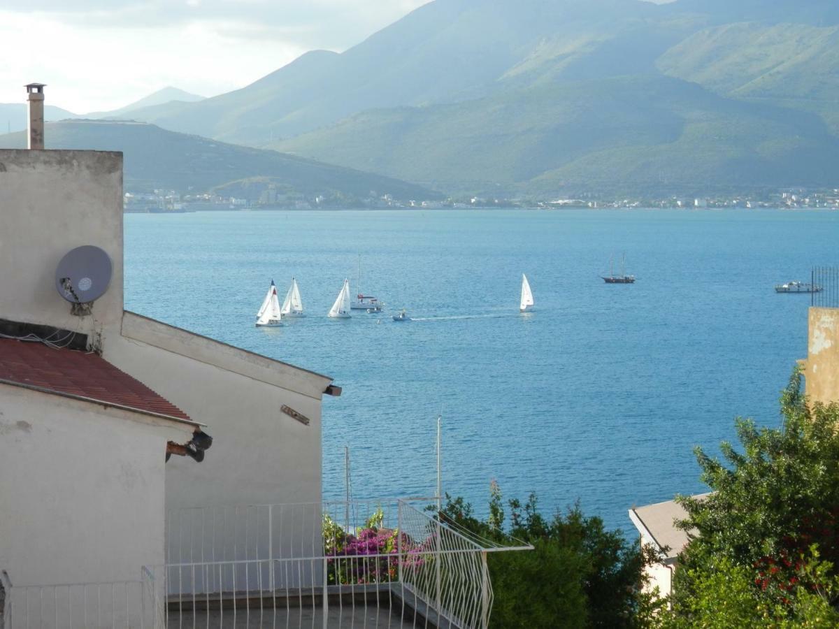 Santa Lucia B&B Gaète Extérieur photo
